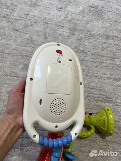 Игрушки музыкальные fisher price