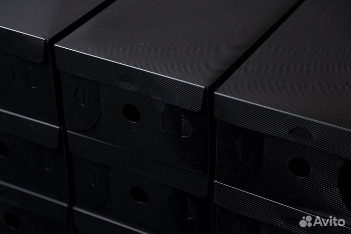 Коробки для хранения вещей