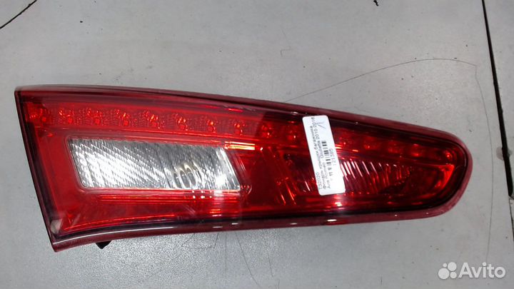 Фонарь крышки багажника Alfa Romeo Giulietta, 2011