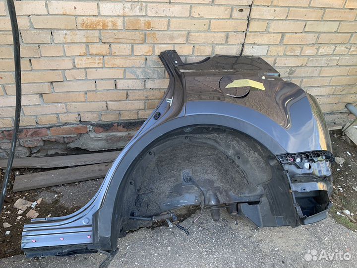 Четверть задняя левая Toyota Rav 4 40