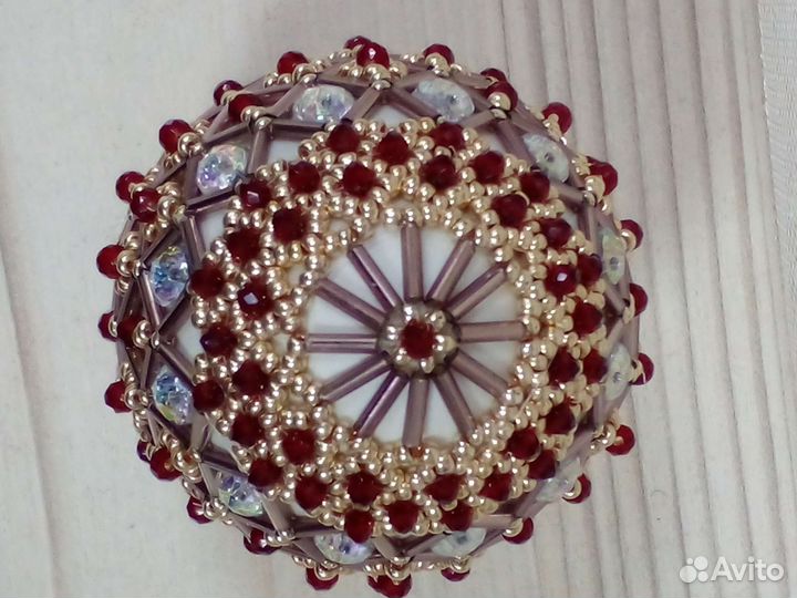 Яйцо сувенирное декоративное