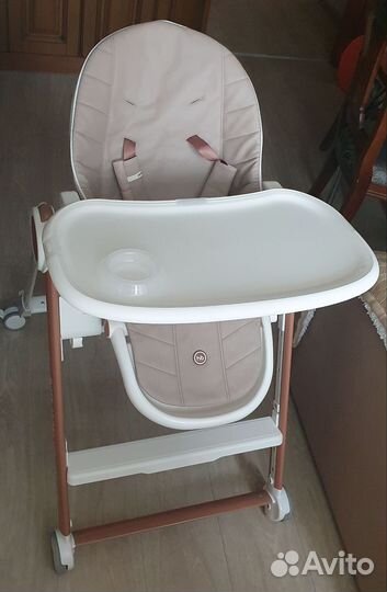 Стульчик для кормления happy baby berny v2