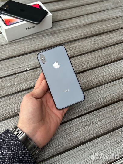 iPhone X, 256 ГБ