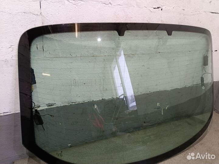 Заднее стекло для Volkswagen Passat CC 2012 год