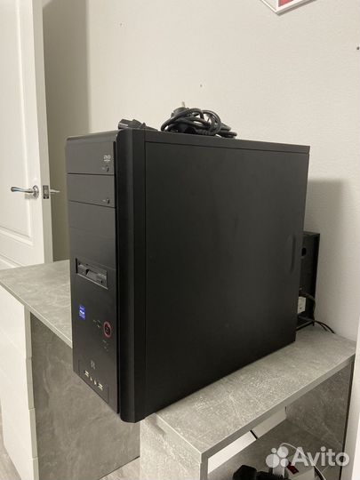 Компьютер Asus
