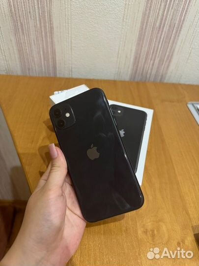 iPhone 11, 128 ГБ