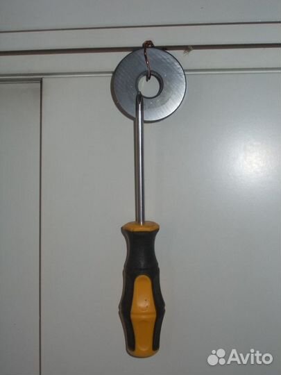 Магнит ферритовый