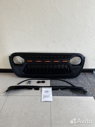 Новая решетка радиатора wrangler jl