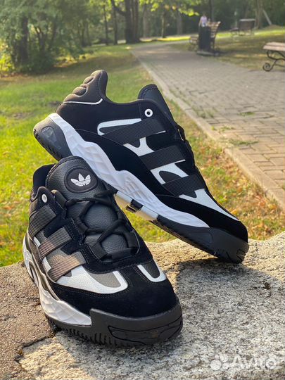 Мужские кроссовки adidas