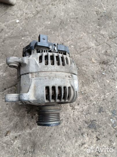 Генератор Skoda octavia a5 1.6 BSE