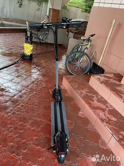 Электросамокат hoverbot
