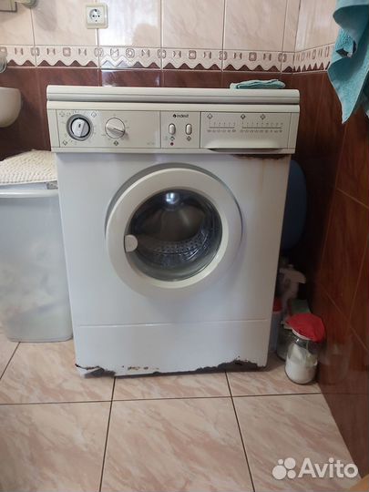 Стиральная машина indesit на запчасти