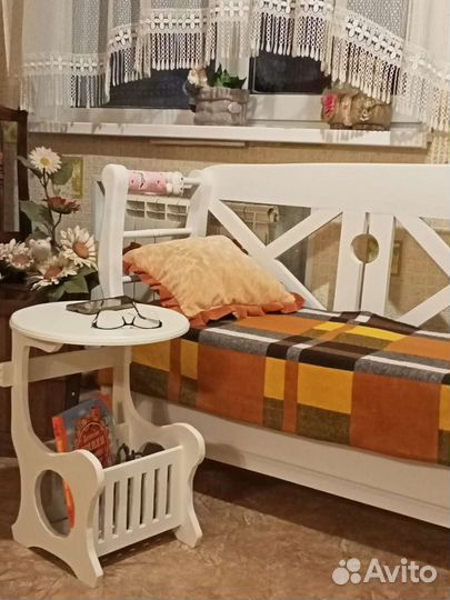 Скамья с сундуком из массива сосны