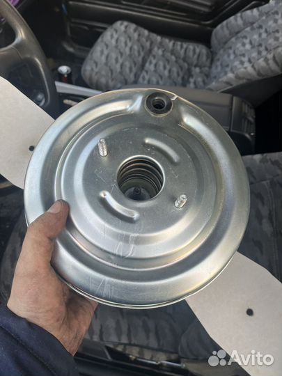 Вут Нива 2121