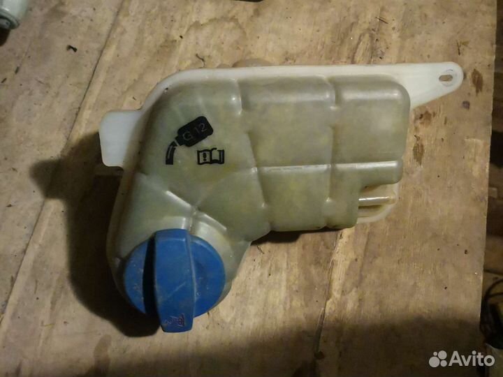 Расширительный бачок Audi A6 C6