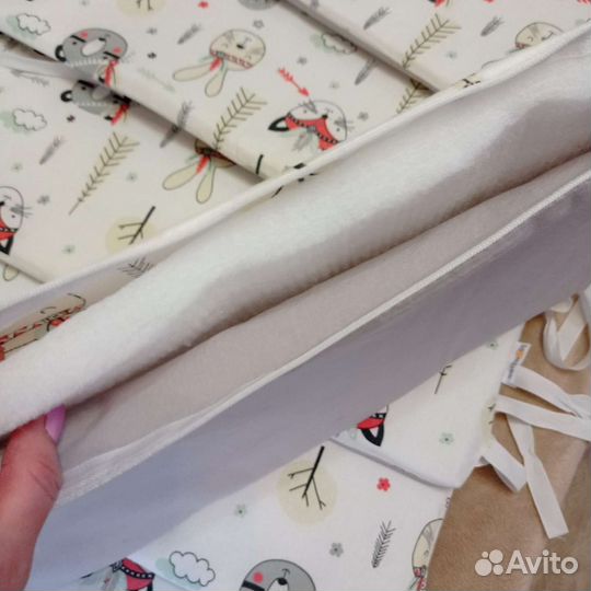 Бортики в кроватку новые