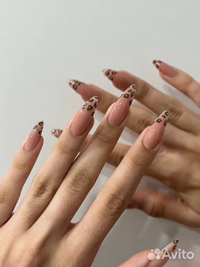 Наращивание ногтей