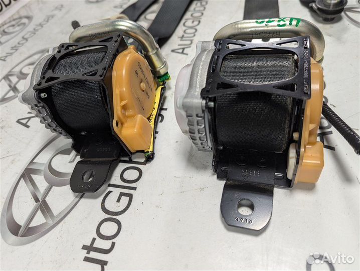 Ремень безопасности передний левый Honda Vezel RU4