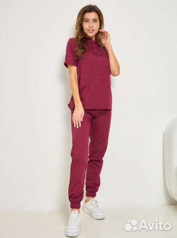 Медицинский костюм женский