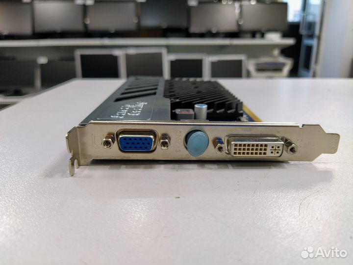 Видеокарта Gigabyte Radeon HD 2400 Pro