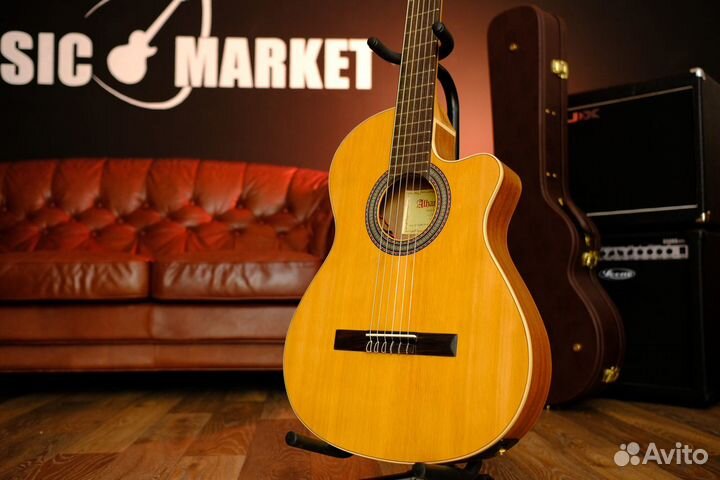 Классическая Испанская гитара (Комплект)