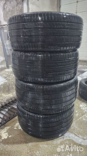 Michelin Latitude Sport 3 275/45 R21 и 315/40 R21 111W