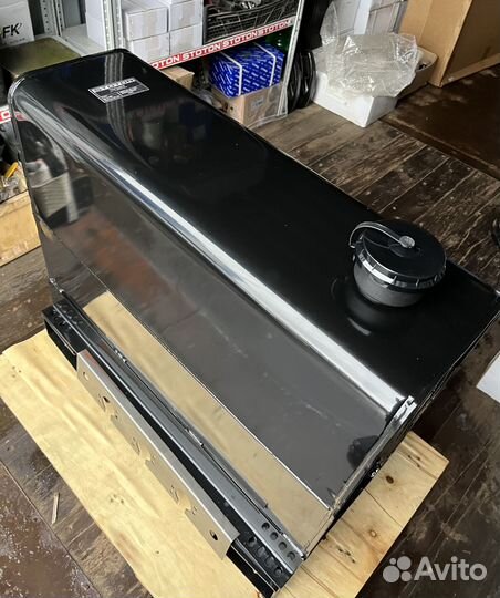 Гидравлический бак на тягач 150 литров