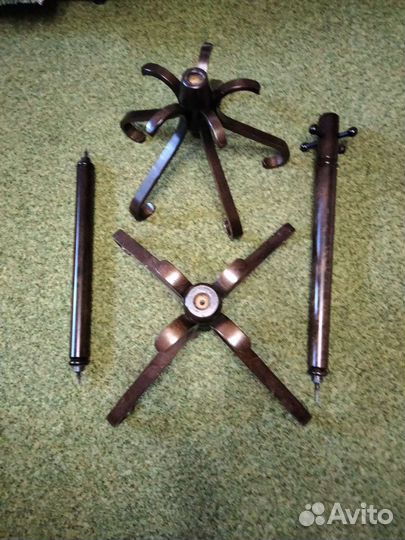 Вешалка напольная деревянная