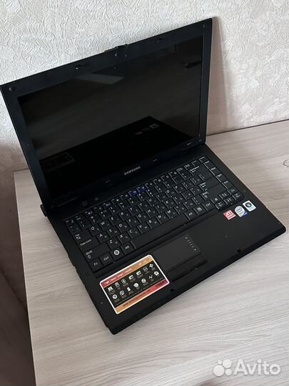 Ноутбук Samsung