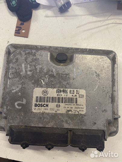Блок управления двигателем Volkswagen Golf4/Bora