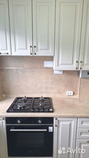 Белая кухня в наличии