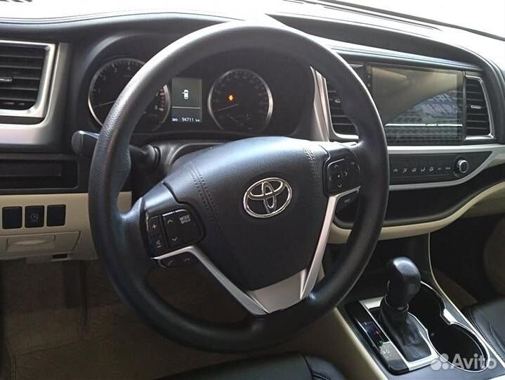 Toyota Highlander 2.0 AT, 2021, 94 000 км