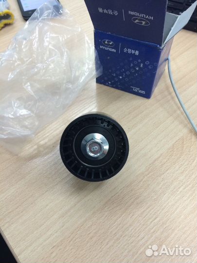 Ролик грм KIA Carnival(2.9),Bongo 3 (06) обводной