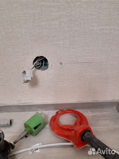 Электрик оперативный