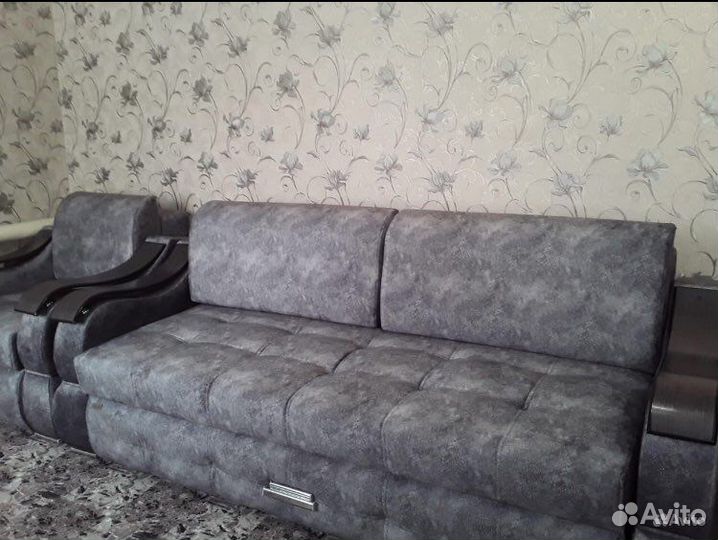 Диван и кресло