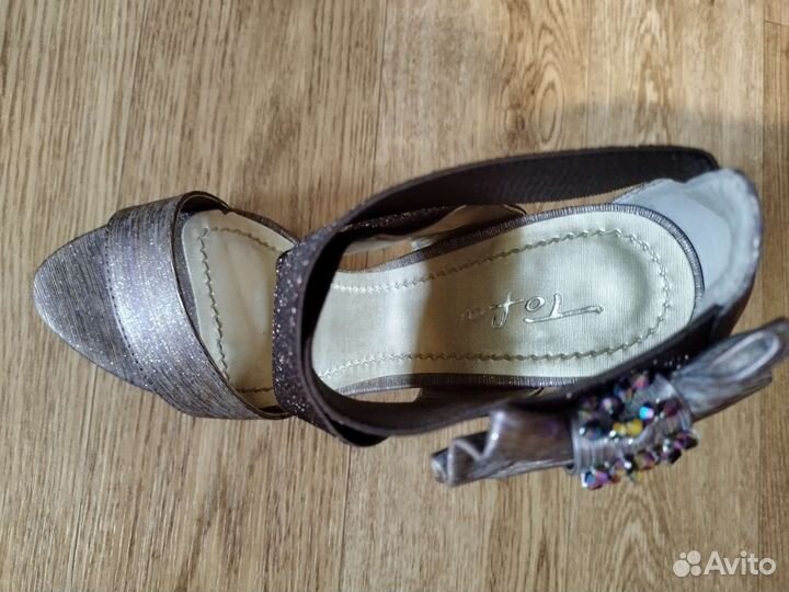 Туфли 37 размер Тофа