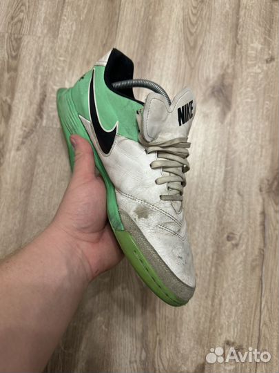 Футзалки Nike Tiempo legend