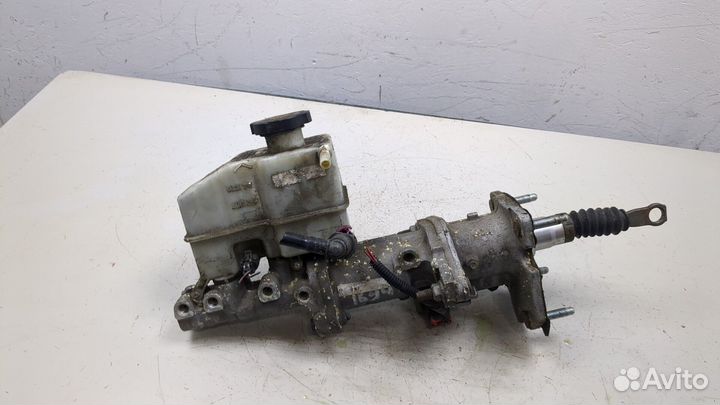 Цилиндр тормозной главный Cadillac Escalade 3, 2009