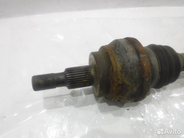 Привод задний правый