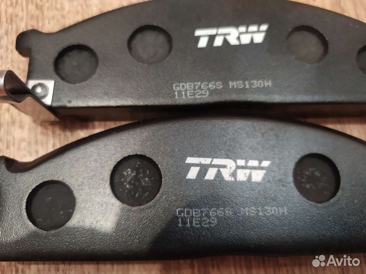 Тормозные колодки Nissan