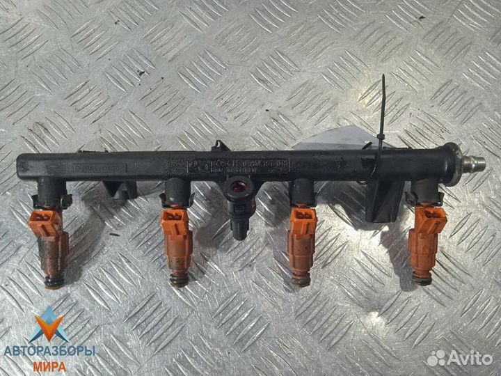 Топливная рампа Alfa Romeo 156 932 2002 0280151048