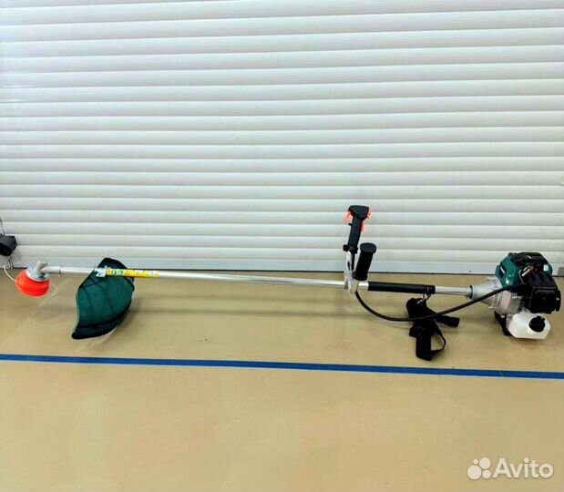 Бензокоса триммер Makita