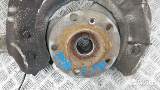 Ступица передняя правая BMW 5 F10/F11 (3BA05N901)