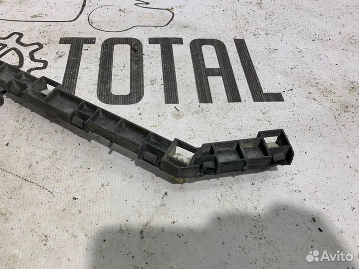 Кронштейн бампера задний левый Honda Accord 7/ CL9