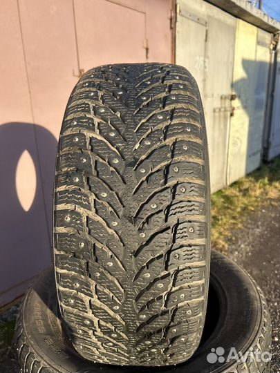 Nokian Tyres Hakkapeliitta 9 235/55 R17 103T