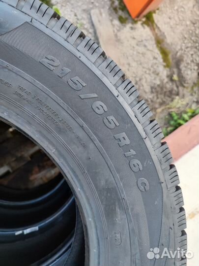 Viatti Vettore Inverno V-524 215/65 R16C 109R