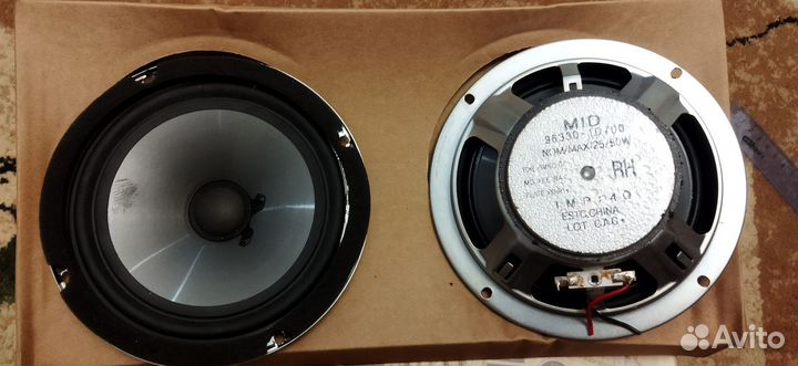 Динамик в авто