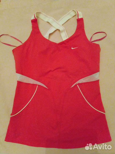 Топ майка Nike FIT спортивная для фитнеса