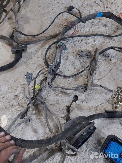 Проводка подкапотная на Mercedes ml164