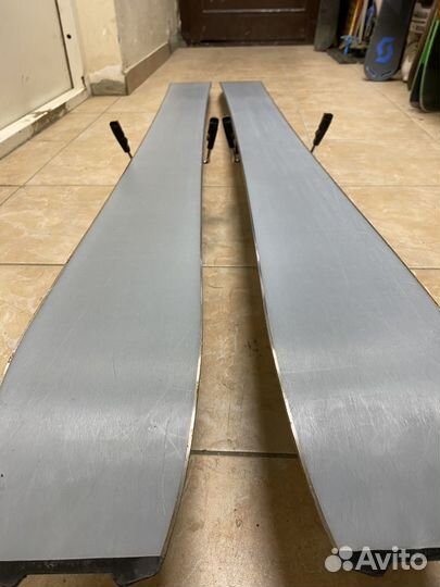 Горные лыжи фрирайд, скитур